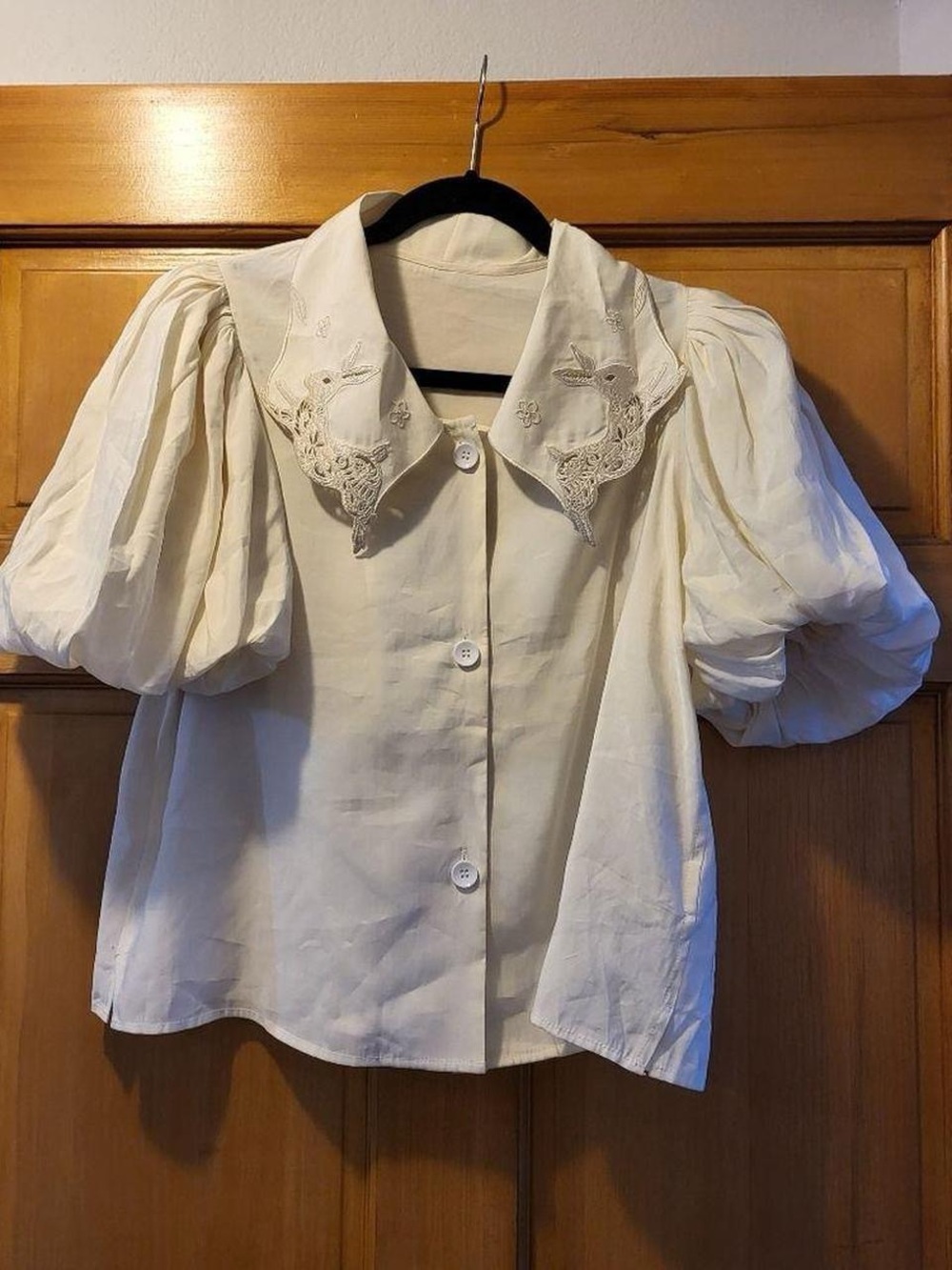 Camooonie white rabbit billowed sleeve blouse